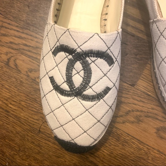 Gorgeous 🖤Chanel espadrilles 40 - Picture 6 of 12